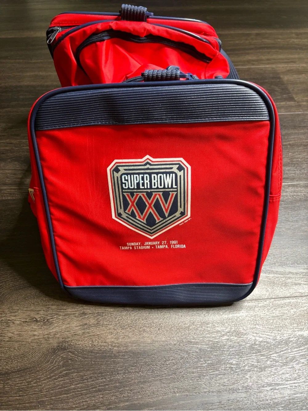 1991 Made by: The Game - SUPER BOWL XXV DUFFLE BAG NFL GIANTS vs. BILLS